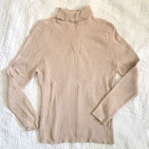 Womens L Turtle neck sweater